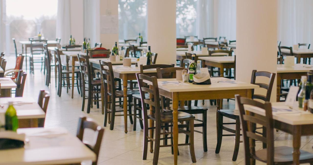 Hotel Beverly 리미니 외부 사진