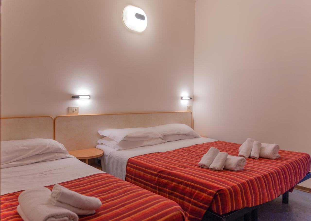 Hotel Beverly 리미니 외부 사진
